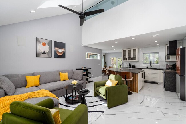 4016 Eaton Dr Unit SI ID1232695P