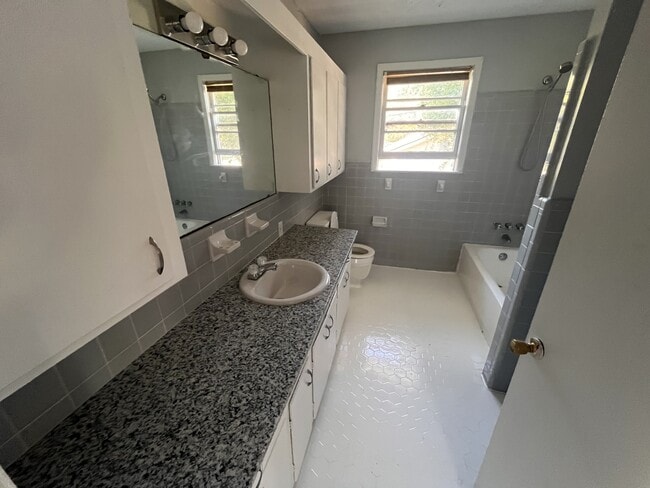 Photo - 312 N Parson St
