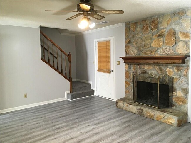 Photo - 707 Twin Brooks Ct