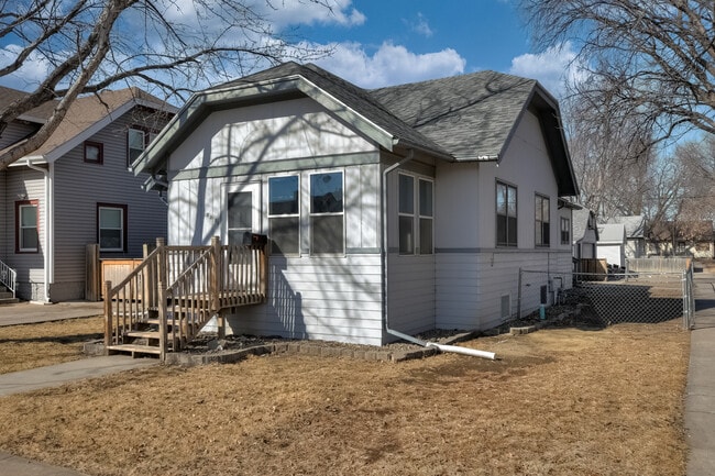 Photo - 2300 Avenue F