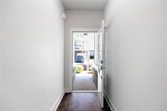 Photo - 1395 Heights Park Dr