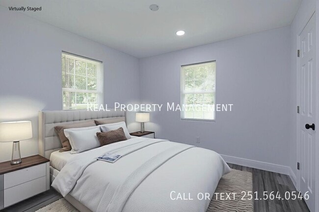 Photo - 5023 Santos Dr W