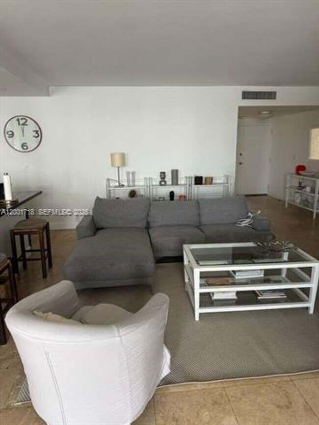 Photo - 121 Crandon Blvd Unit 121 Crandon Blvd # 462