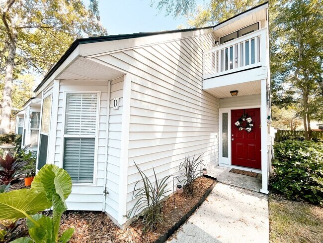 2 Bedroom Townhome in North Charleston - 2 Bedroom Townhome in North Charleston