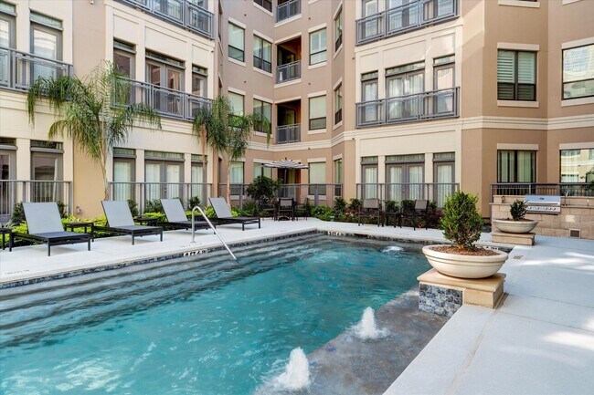 Photo - 1901 Post Oak Blvd Unit 4304