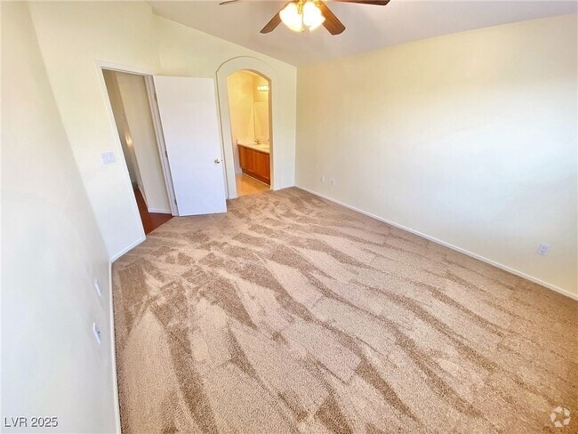 Building Photo - 8735 Tomnitz Ave Unit 101 Rental