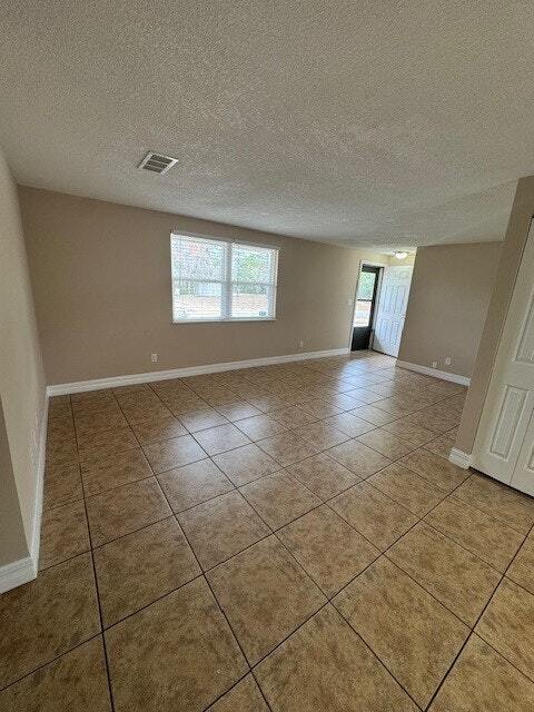 Photo - 15630 NE 8th Pl Apartamento Unidad 15670 NE 8th Pl #5