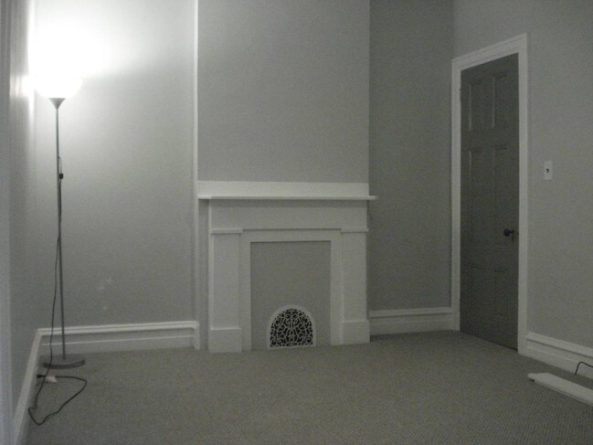 Living Area - 2404 Parrish St Unit 1