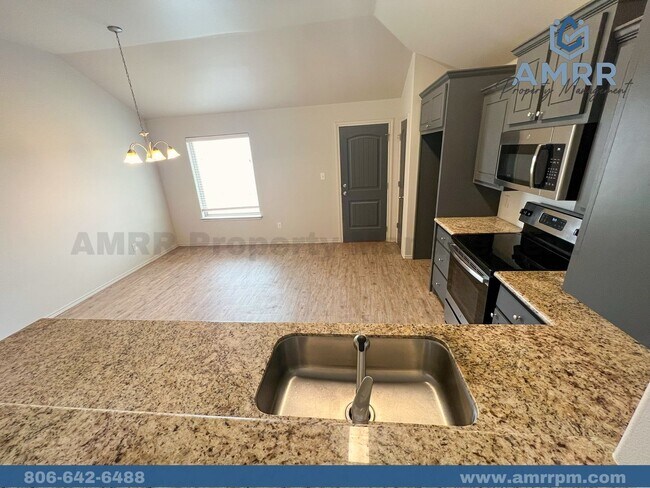 Photo - 716 Hillshire Ave