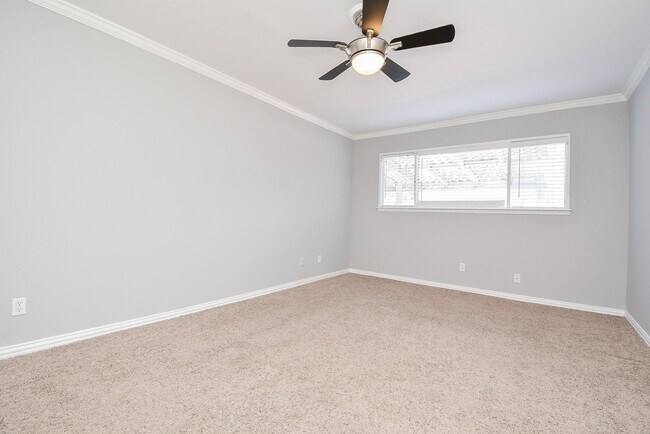 Photo - 13026 Trail Hollow Dr Unidad True