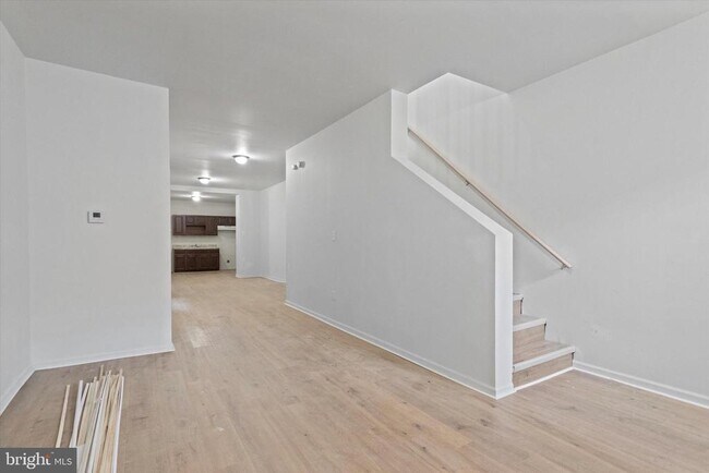 Photo - 3031 Page St