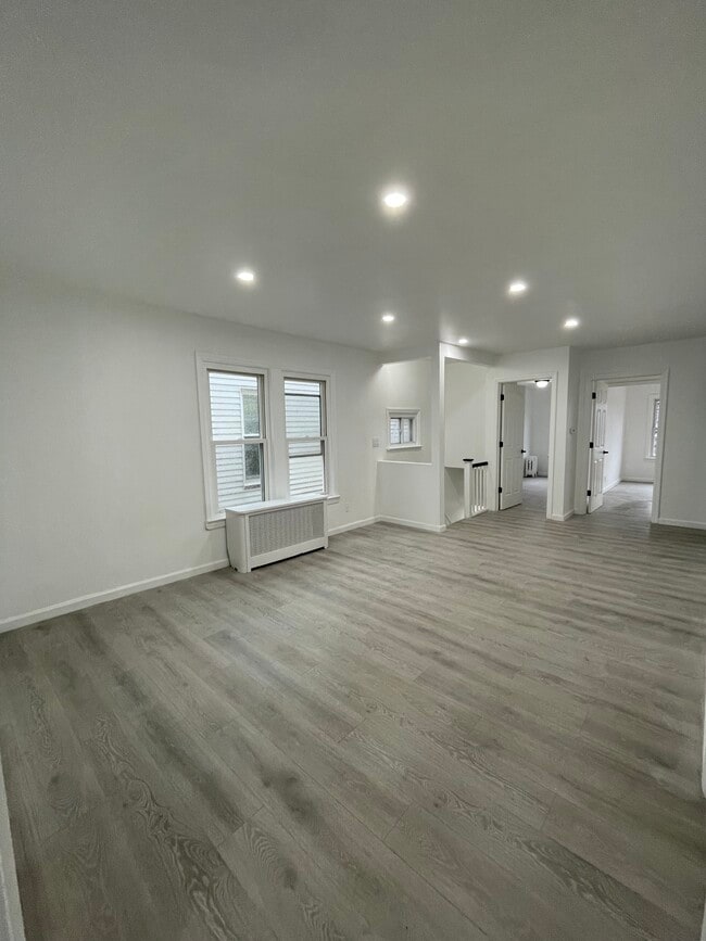 Photo - 82 Brighton Ave Unit 2