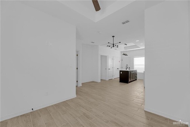 5613 Notre Dame Ave Unit 3
