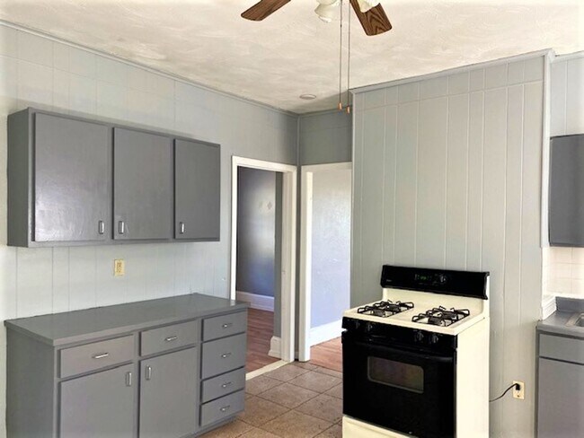 Photo - 74 Veazie St Unit 2