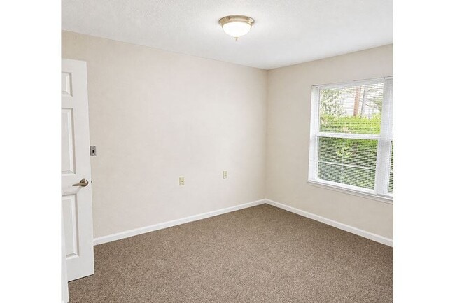 CREEKSIDE SENIOR APARTMENTS