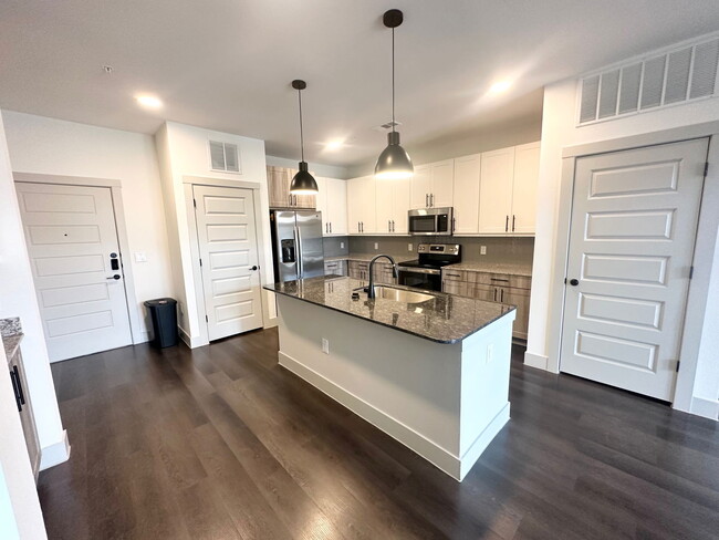 Photo - 4177 Gazebo St