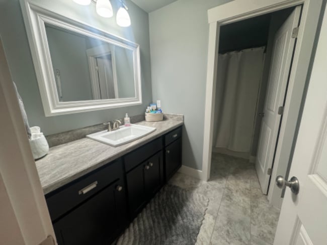 Photo - 1831 Lone Pine Dr