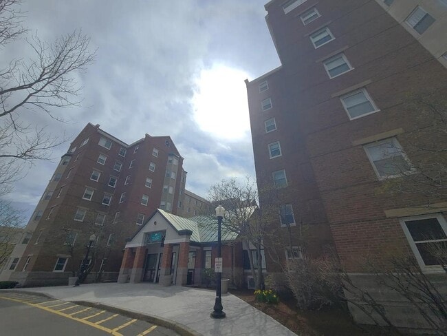 Photo - 40 Westwind Rd