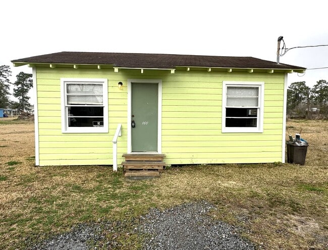 Building Photo - 160 Hebert St