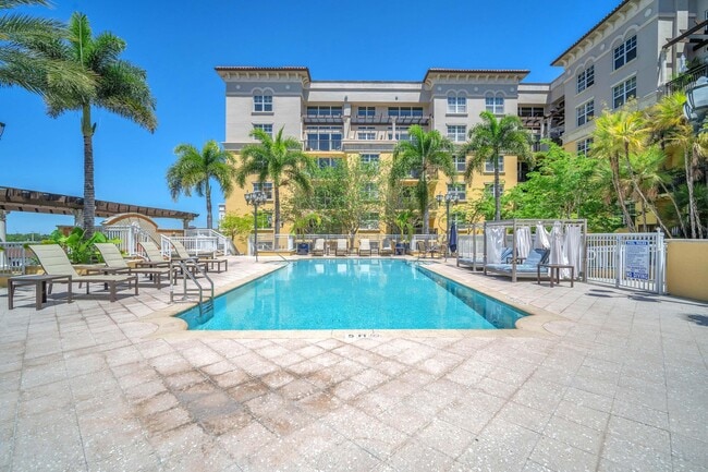 Photo - 101 Plaza Real S Ave Apartamento