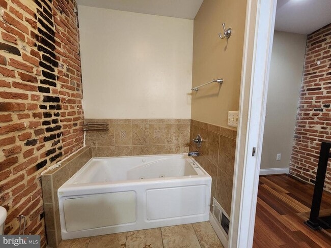 Photo - 5 N Belnord Ave