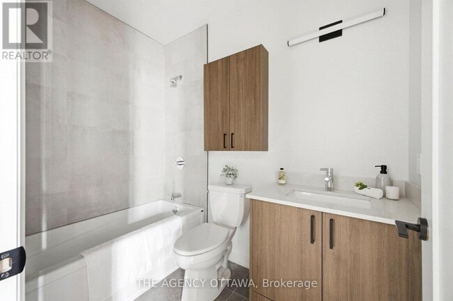 Photo - 56 Bayswater Ave Unit 208