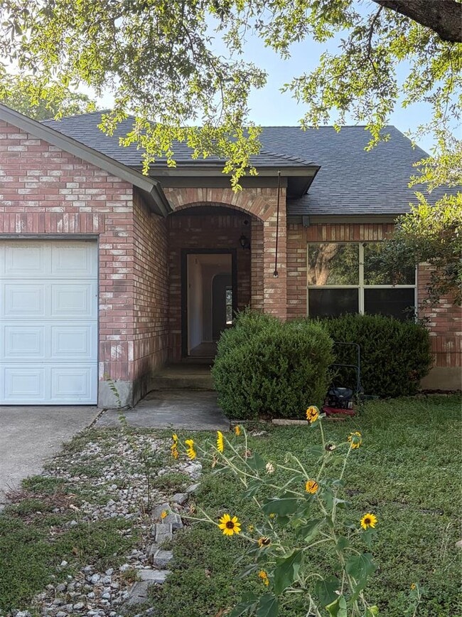 Building Photo - 3207 Settlement Dr