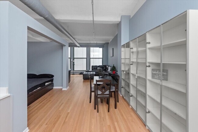 Photo - 633 S Plymouth Ct Unit 809