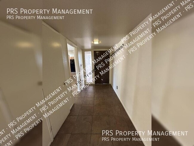 Photo - 3729 S Kenneth Pl