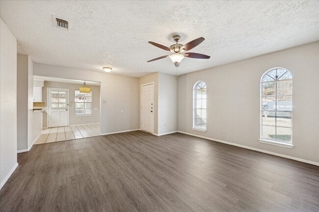 Photo - 7323 Wovenwood Ln