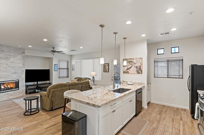 Photo - 11500 E Cochise Dr Unidad 1071