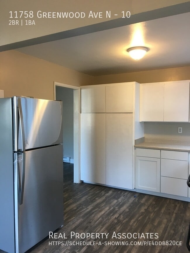 Photo - 11758 Greenwood Ave N Unit 10