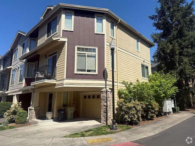 Building Photo - fros02 Unit 402 Rental