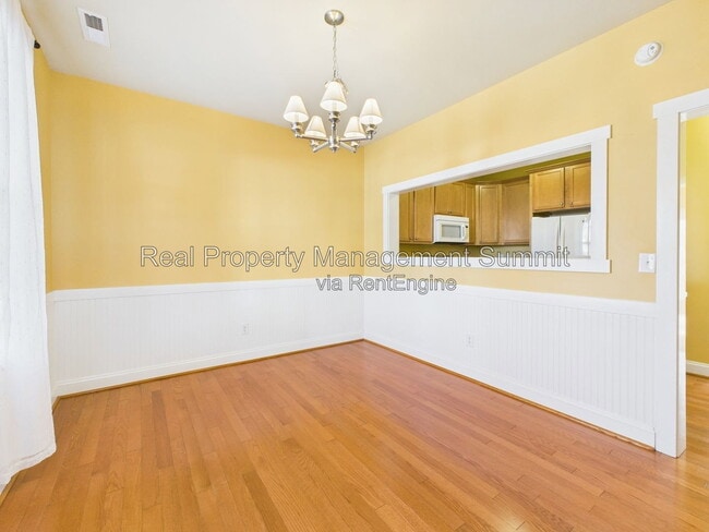 Photo - 350 Marquette Ct