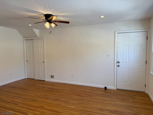 Photo - 18 Cooper Dr