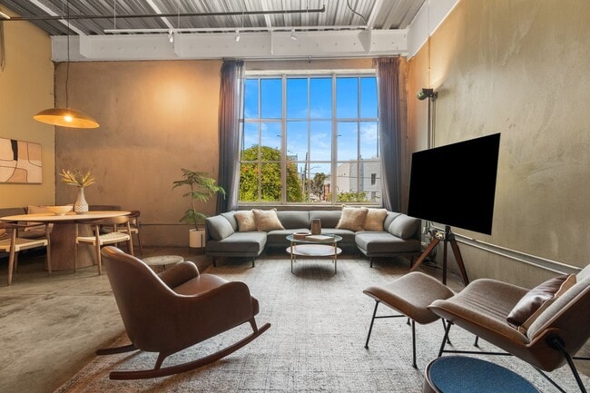 Photo - Spacious 2br loft with in-unit laundry and... Unit 206