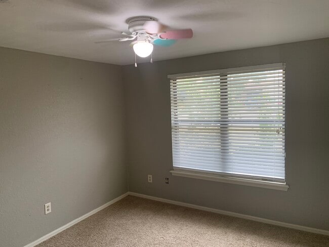 Photo - 12500 SW 2nd St Casa Adosada