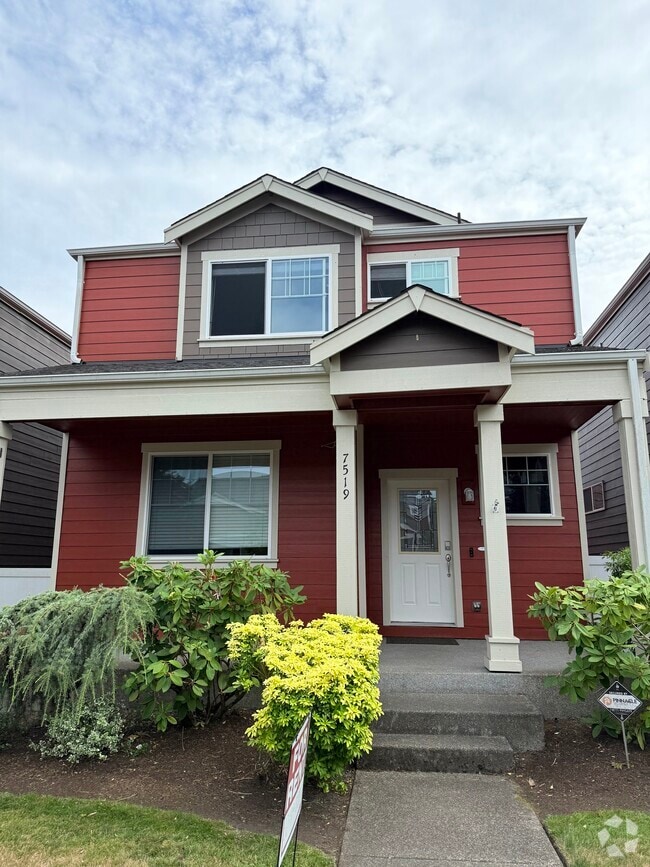 Building Photo - 7519 Kodiak Ave NE Rental
