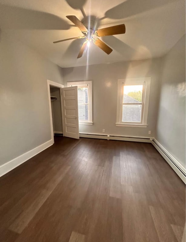 Photo - 147 Prudence Ave Unidad Apt 3