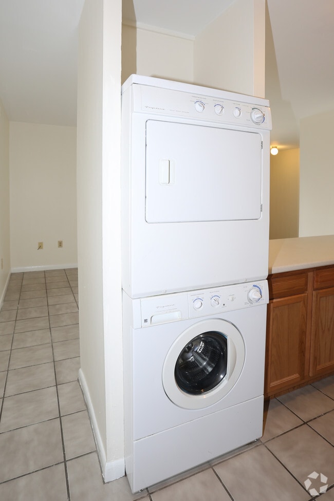 Uptown Village Apartments For Rent in Ithaca, NY