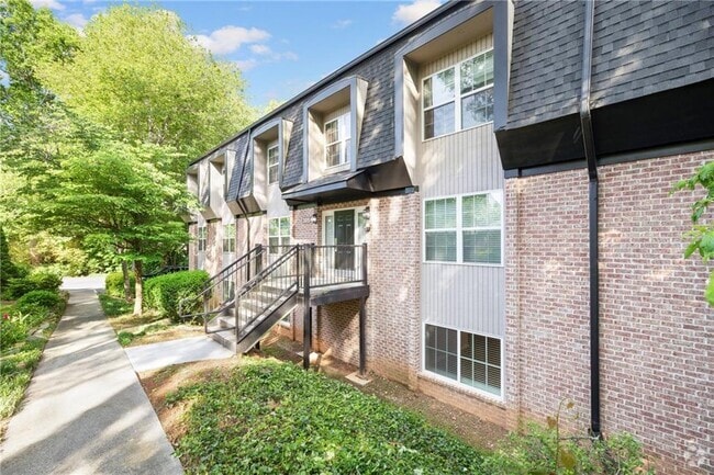 Building Photo - 305 Winding River Dr Unit F Rental