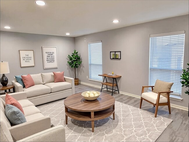 Building Photo - 14333 Memorial Dr Unit 16