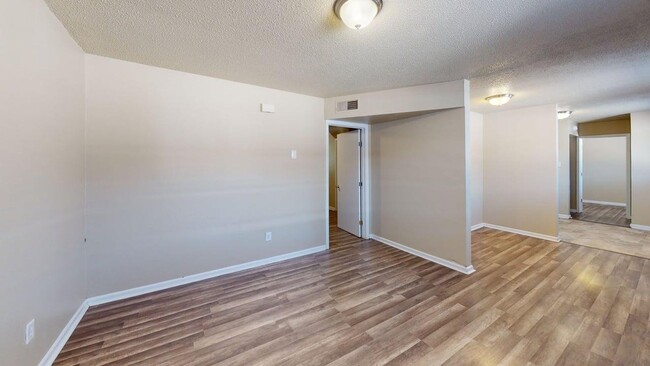 Photo - 915 S 15th St Unit 917 S. 15th Street