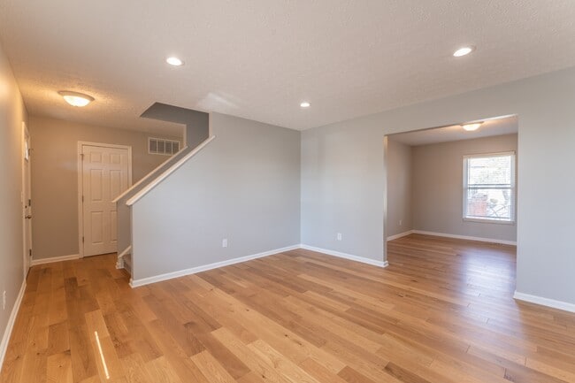 Photo - 205 Lexington Blvd