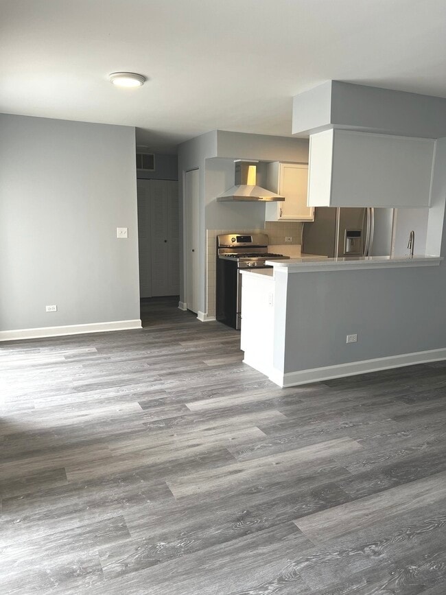 Photo - 404 Lauren Ln