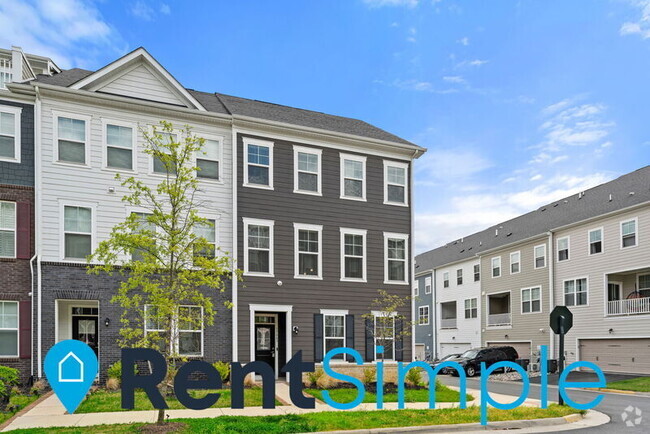 Building Photo - 17663 Falcon Heights St Rental
