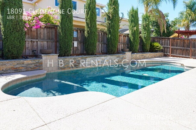 Building Photo - 18091 Clementine Ct Rental