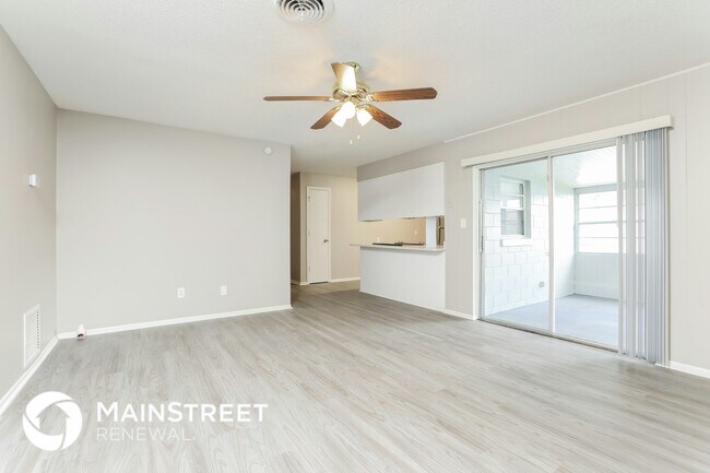 Photo - 10620 Jonathan Dr