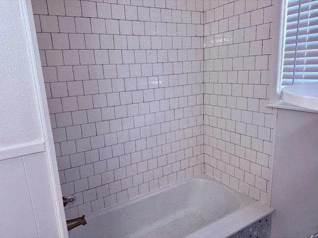 Photo - 4210 37th St