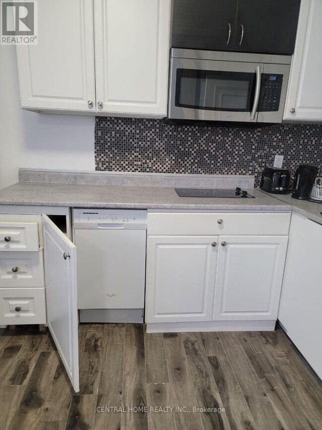 Photo - 106 Rajah St